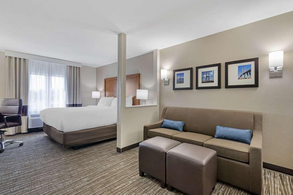 Comfort Inn & Suites Брунсуик Стая снимка